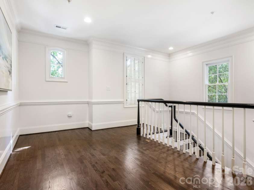 221 Crownsgate Court, Charlotte, NC 28207.  MLS# CAR4417908, YatesRealty ID 47590. 
