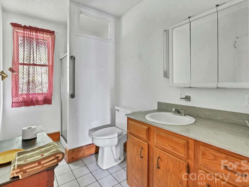 3421 & 3423 Rector Corner Road, Marshall, NC 28753.  MLS# CAR4419031, YatesRealty ID 47592. 
