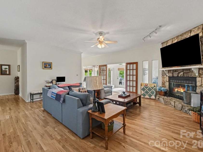 235 Pebble Point, Salisbury, NC 28146.  MLS# CAR4417371, YatesRealty ID 47595. 