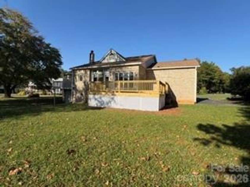 235 Pebble Point, Salisbury, NC 28146.  MLS# CAR4417371, YatesRealty ID 47595. 