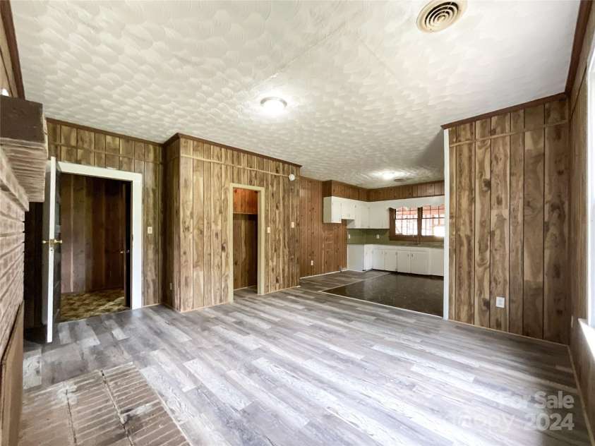 3428 Angelus Road, Jefferson, SC 29718.  MLS# CAR4179462, YatesRealty ID 476. 