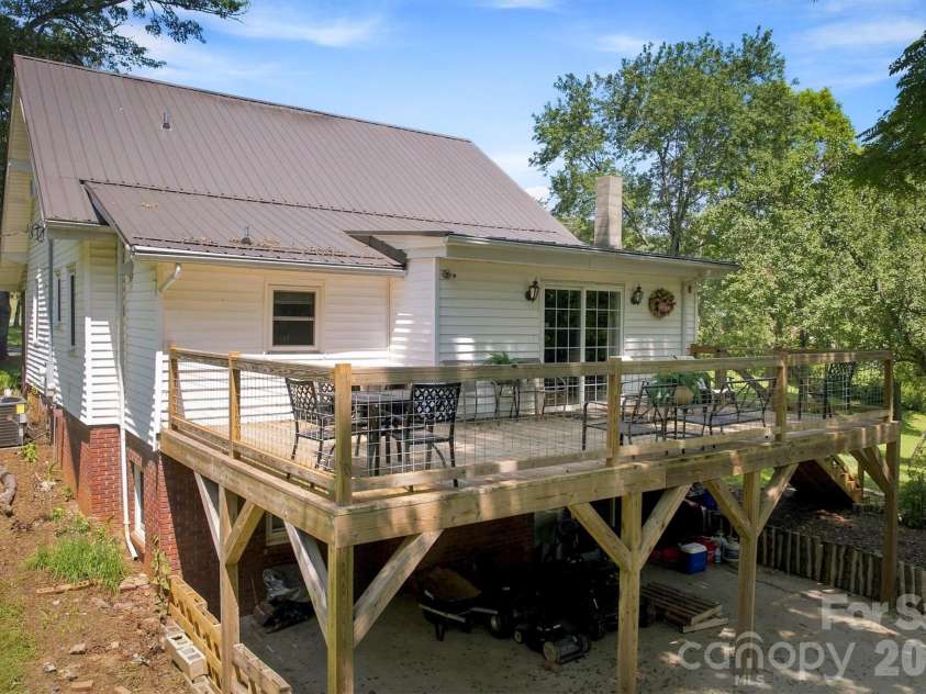 116 Amherst Road, Morganton, NC 28655.  MLS# CAR4418711, YatesRealty ID 47600. 