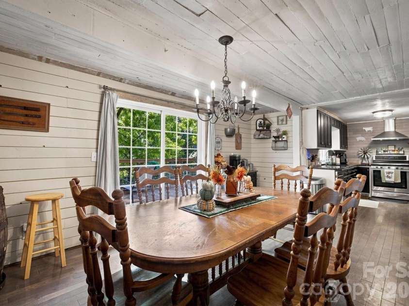 116 Amherst Road, Morganton, NC 28655.  MLS# CAR4418711, YatesRealty ID 47600. 