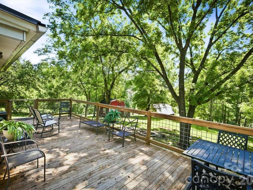 116 Amherst Road, Morganton, NC 28655.  MLS# CAR4418711, YatesRealty ID 47600. 