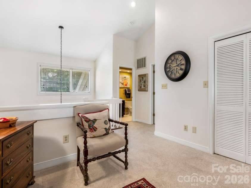 6504 Racquet Wood Court, Charlotte, NC 28226.  MLS# CAR4419127, YatesRealty ID 47601. Loft with closet storage