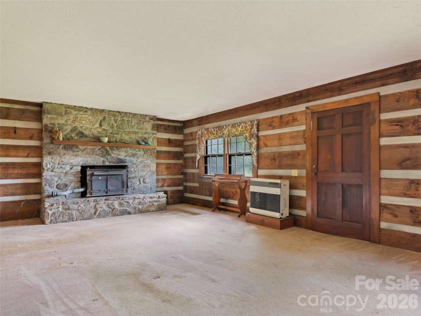 831 Qualla Road, Waynesville, NC 28785.  MLS# CAR4419397, YatesRealty ID 47602. 