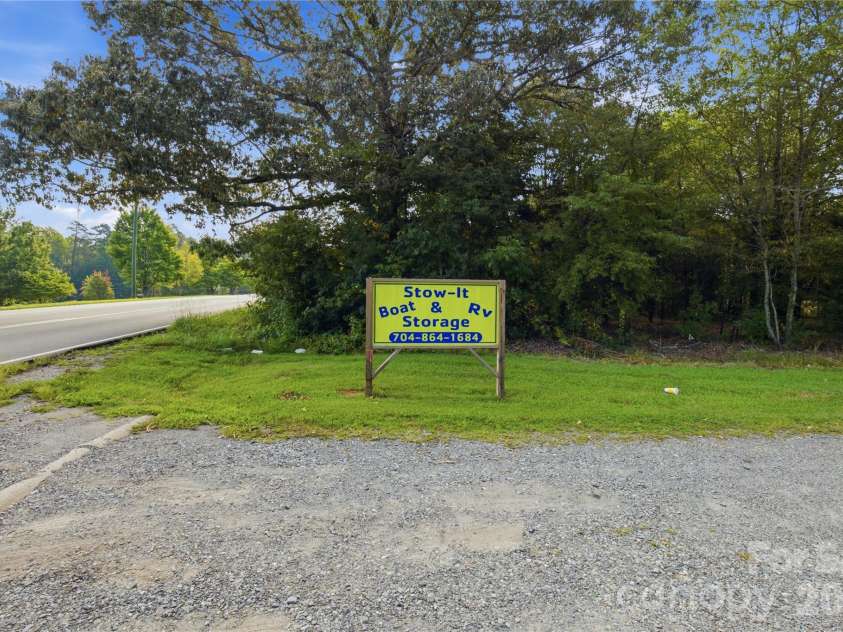5548 Union Road, Gastonia, NC 28056.  MLS# CAR4419403, YatesRealty ID 47603. 