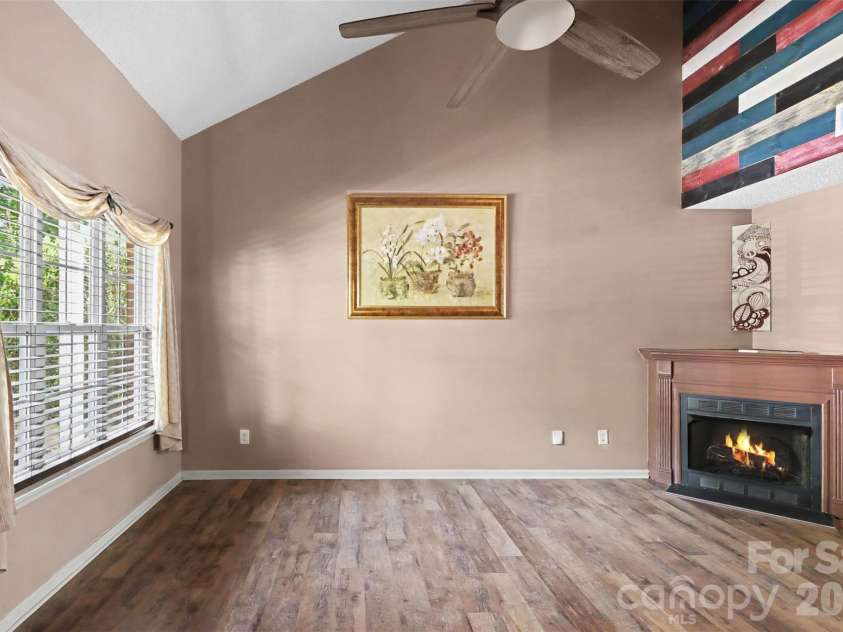 10150 Frosty Lane, Charlotte, NC 28216.  MLS# CAR4418979, YatesRealty ID 47606. 
