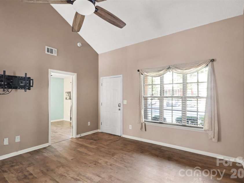 10150 Frosty Lane, Charlotte, NC 28216.  MLS# CAR4418979, YatesRealty ID 47606. 