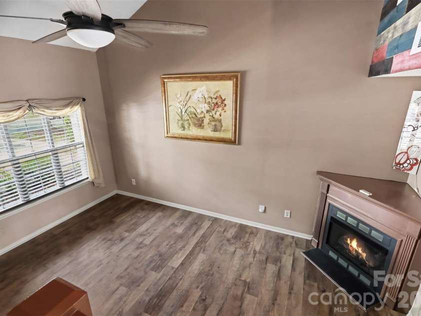 10150 Frosty Lane, Charlotte, NC 28216.  MLS# CAR4418979, YatesRealty ID 47606. 