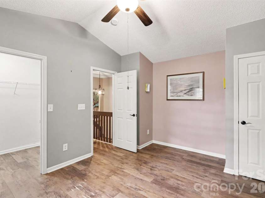 10150 Frosty Lane, Charlotte, NC 28216.  MLS# CAR4418979, YatesRealty ID 47606. 