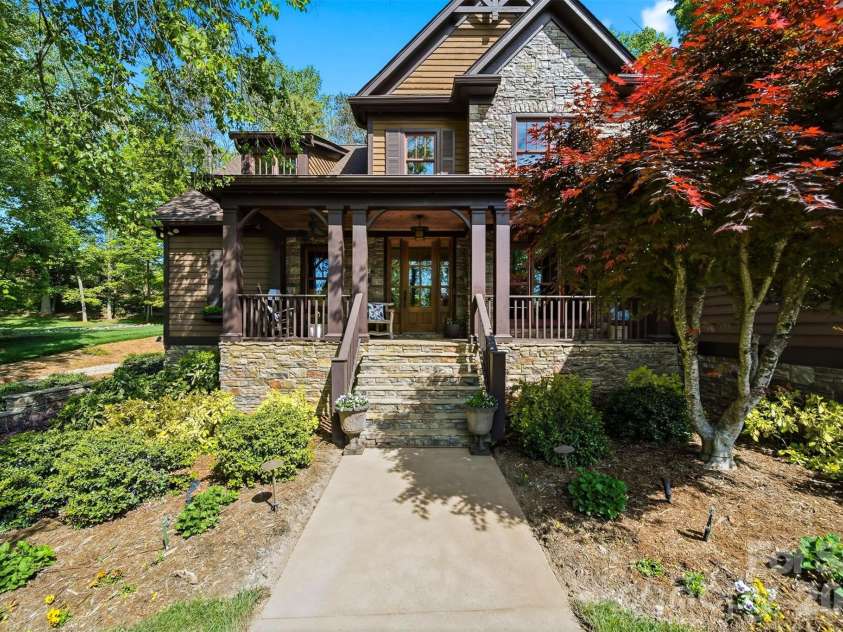 2748 Trent Drive, Conover, NC 28613.  MLS# CAR4417858, YatesRealty ID 47608. 