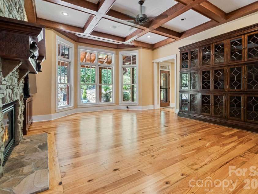 2748 Trent Drive, Conover, NC 28613.  MLS# CAR4417858, YatesRealty ID 47608. 