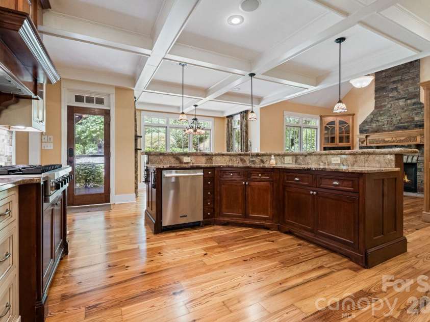 2748 Trent Drive, Conover, NC 28613.  MLS# CAR4417858, YatesRealty ID 47608. 