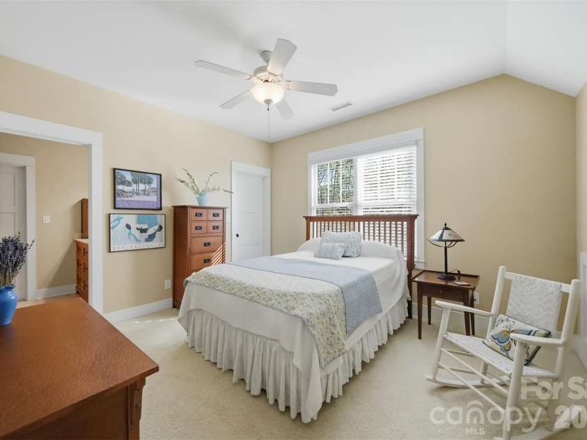 2748 Trent Drive, Conover, NC 28613.  MLS# CAR4417858, YatesRealty ID 47608. 
