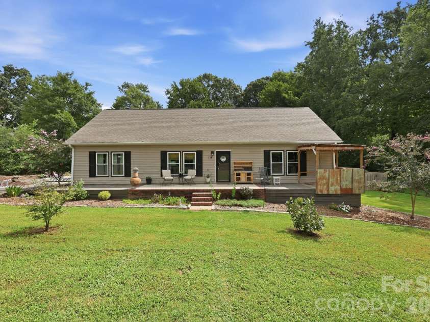 111 Linda Avenue, China Grove, NC 28023.  MLS# CAR4418883, YatesRealty ID 47609. 