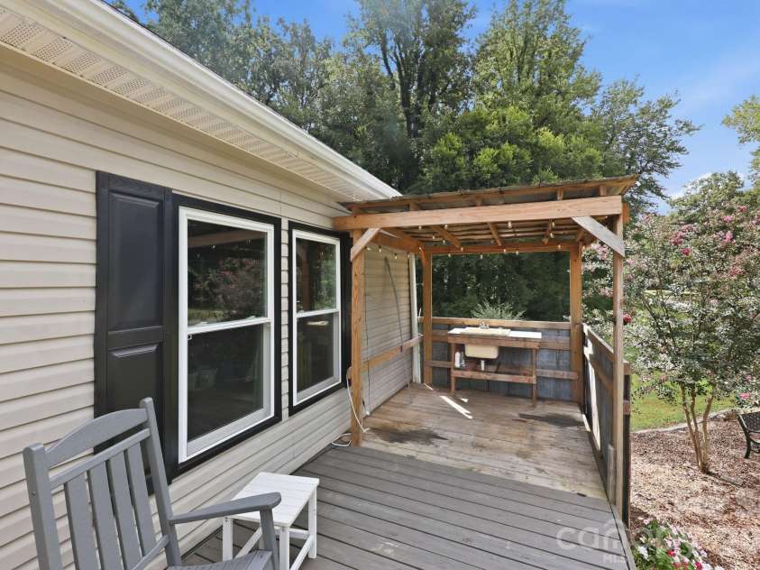 111 Linda Avenue, China Grove, NC 28023.  MLS# CAR4418883, YatesRealty ID 47609. 