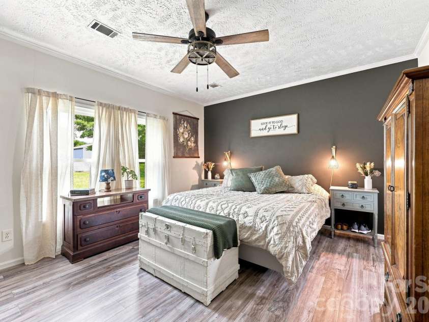 111 Linda Avenue, China Grove, NC 28023.  MLS# CAR4418883, YatesRealty ID 47609. 