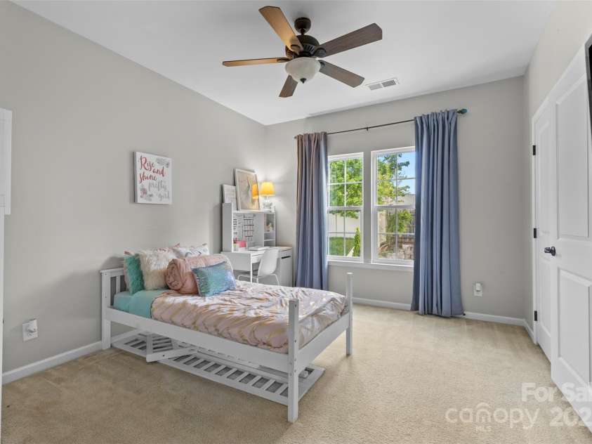 11523 Warfield Avenue, Huntersville, NC 28078.  MLS# CAR4238987, YatesRealty ID 4761. 