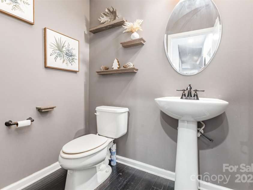 11523 Warfield Avenue, Huntersville, NC 28078.  MLS# CAR4330048, YatesRealty ID 4761. 