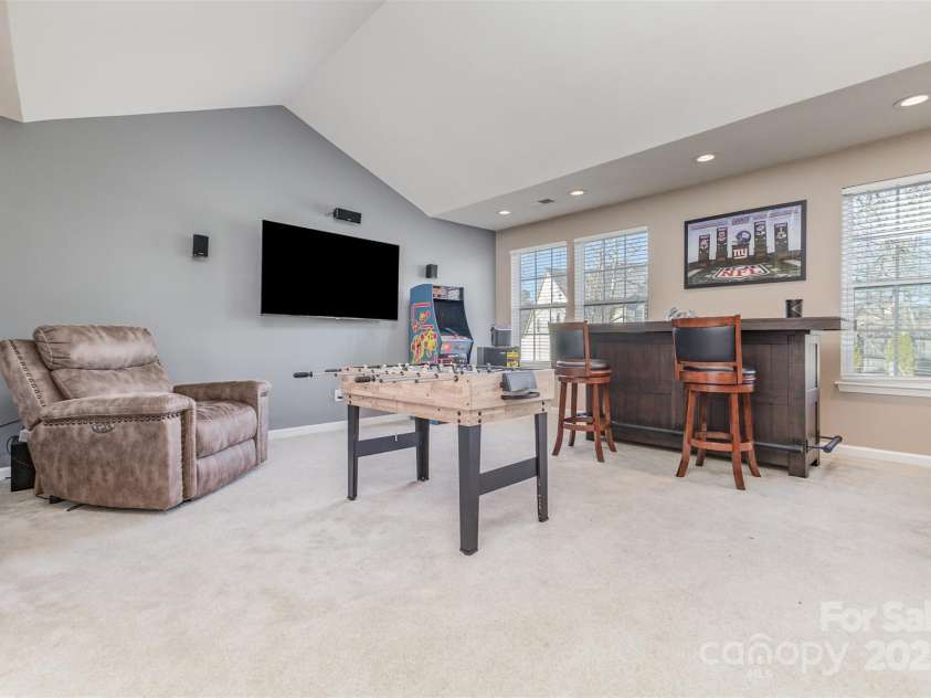 11523 Warfield Avenue, Huntersville, NC 28078.  MLS# CAR4330048, YatesRealty ID 4761. 