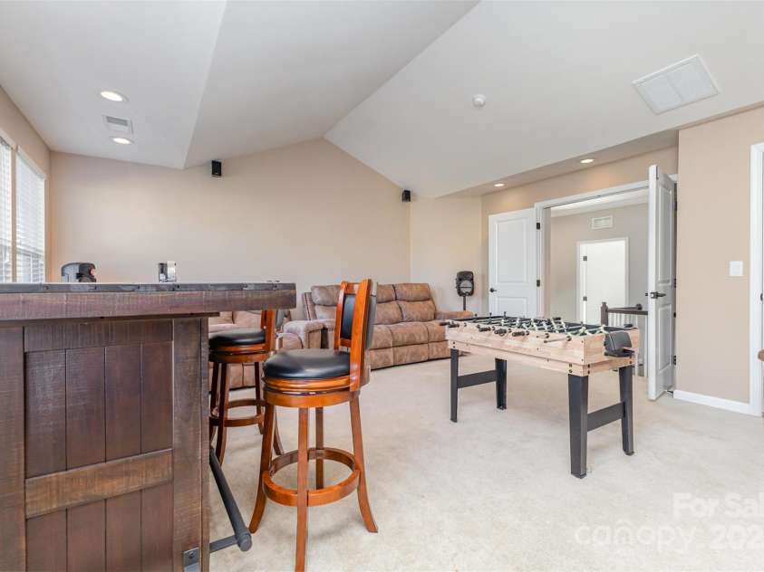 11523 Warfield Avenue, Huntersville, NC 28078.  MLS# CAR4330048, YatesRealty ID 4761. 