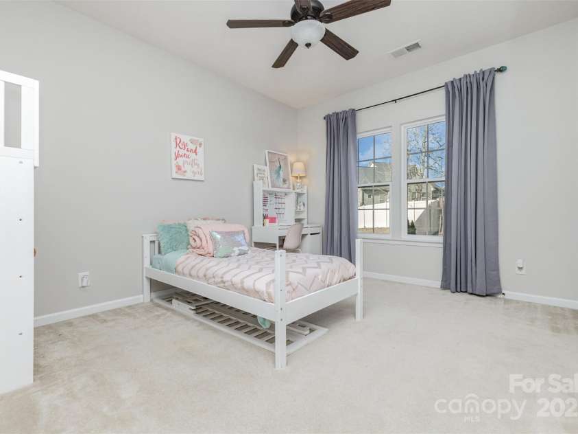 11523 Warfield Avenue, Huntersville, NC 28078.  MLS# CAR4330048, YatesRealty ID 4761. 