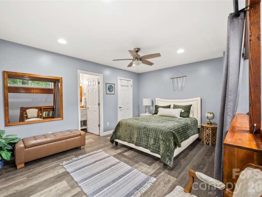 15 Garden Court, Fletcher, NC 28732.  MLS# CAR4417049, YatesRealty ID 47610. 