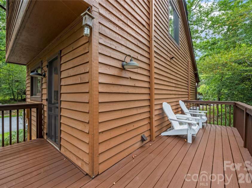 15 Garden Court, Fletcher, NC 28732.  MLS# CAR4417049, YatesRealty ID 47610. 