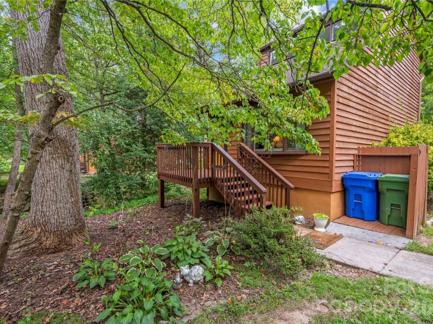 15 Garden Court, Fletcher, NC 28732.  MLS# CAR4417049, YatesRealty ID 47610. 