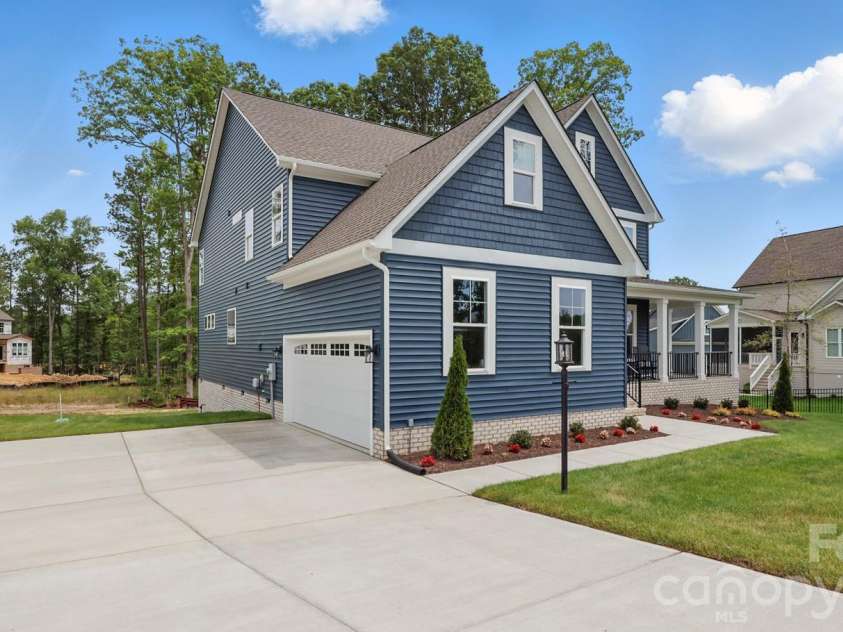 6095 Diamond Place, Harrisburg, NC 28075.  MLS# CAR4419400, YatesRealty ID 47615. 