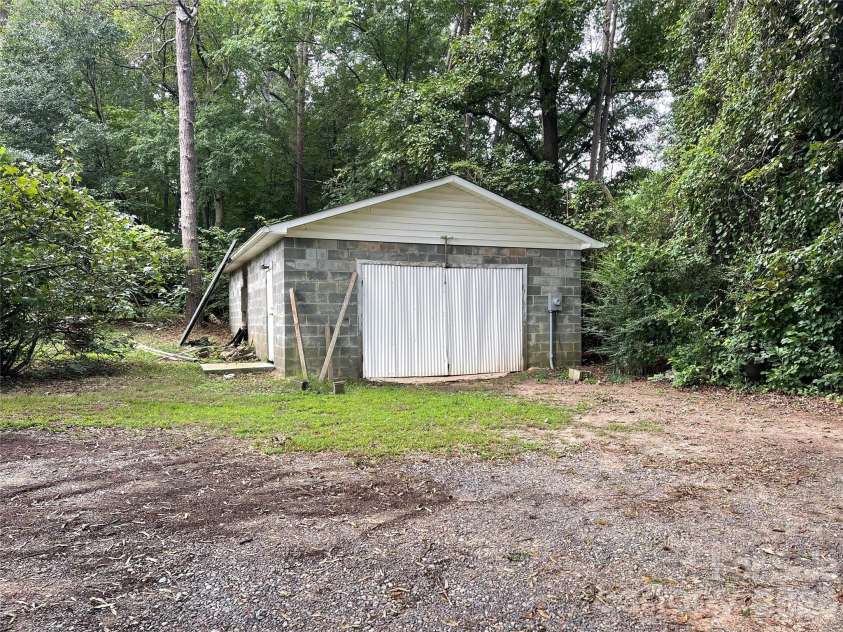 485 Ponderosa Drive, Indian Land, SC 29707.  MLS# CAR4418247, YatesRealty ID 47617. 