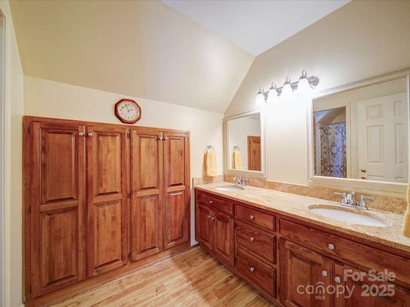 148 Tetbury Avenue, Concord, NC 28025.  MLS# CAR4210934, YatesRealty ID 4762. 