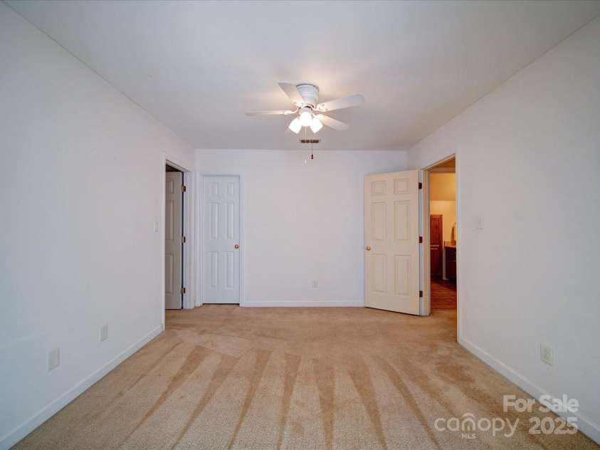 148 Tetbury Avenue, Concord, NC 28025.  MLS# CAR4210934, YatesRealty ID 4762. 