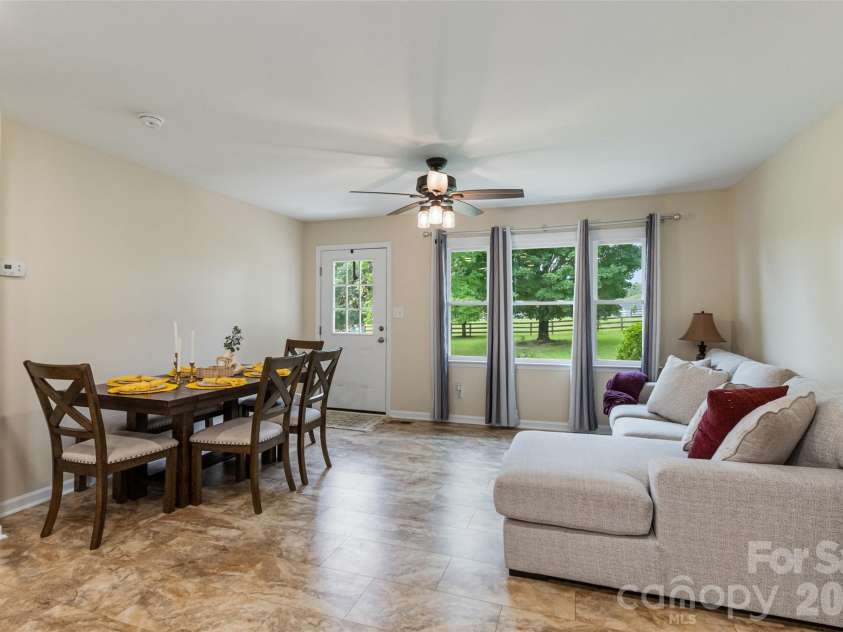6060 Lineberger Road, Sherrills Ford, NC 28673.  MLS# CAR4418055, YatesRealty ID 47624. 