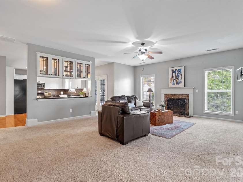 10515 Greenhead View Road, Charlotte, NC 28262.  MLS# CAR4406511, YatesRealty ID 47626. 