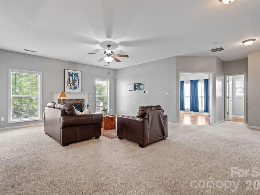 10515 Greenhead View Road, Charlotte, NC 28262.  MLS# CAR4406511, YatesRealty ID 47626. 
