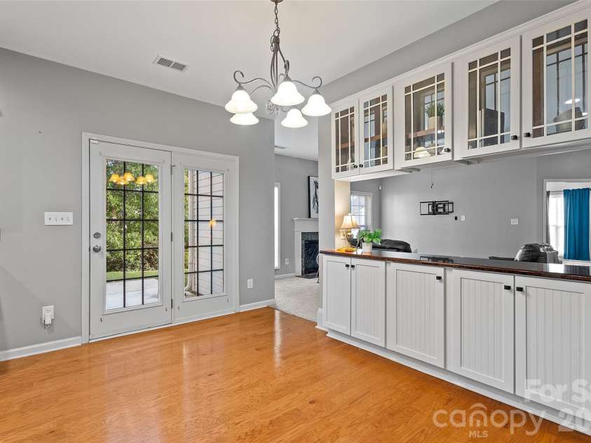 10515 Greenhead View Road, Charlotte, NC 28262.  MLS# CAR4406511, YatesRealty ID 47626. 