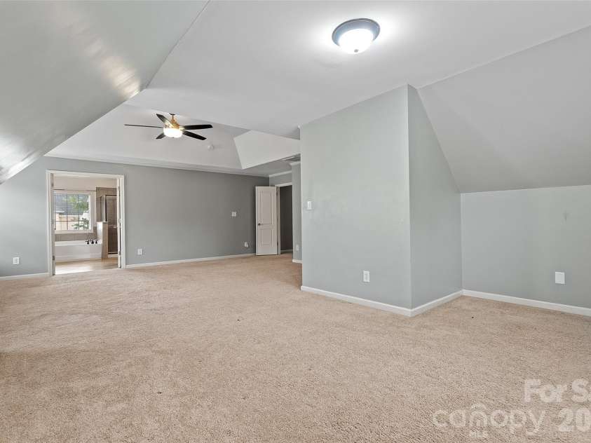 10515 Greenhead View Road, Charlotte, NC 28262.  MLS# CAR4406511, YatesRealty ID 47626. 