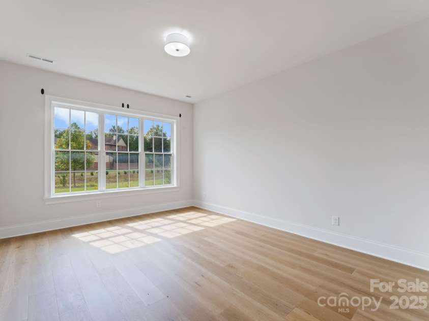 3011 Ella Katherine Way, Charlotte, NC 28210.  MLS# CAR4312353, YatesRealty ID 4763. Basement guest room.