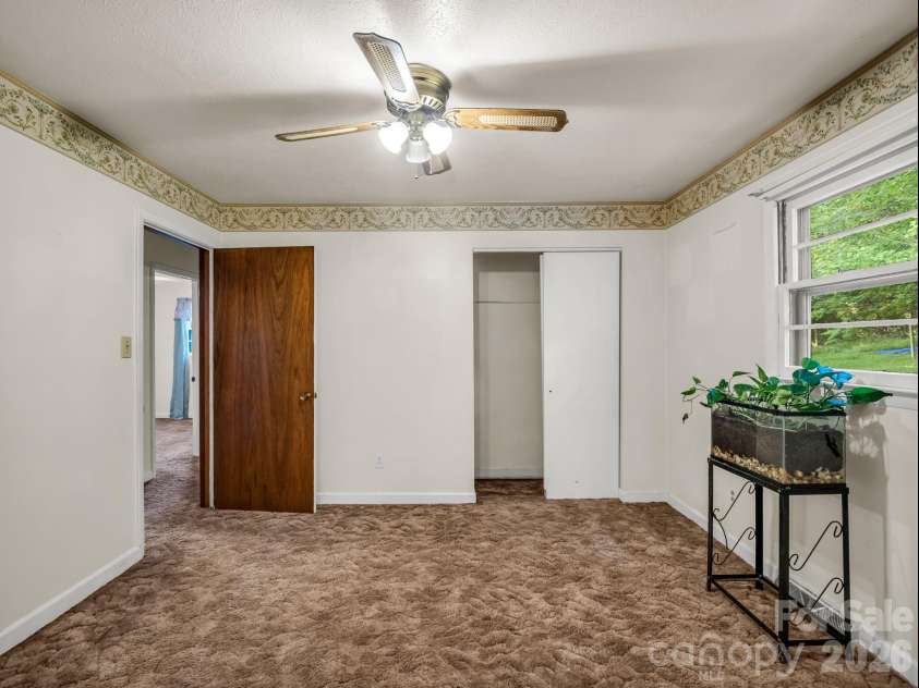 375 Bee Tree Road, Swannanoa, NC 28778.  MLS# CAR4419136, YatesRealty ID 47630. 