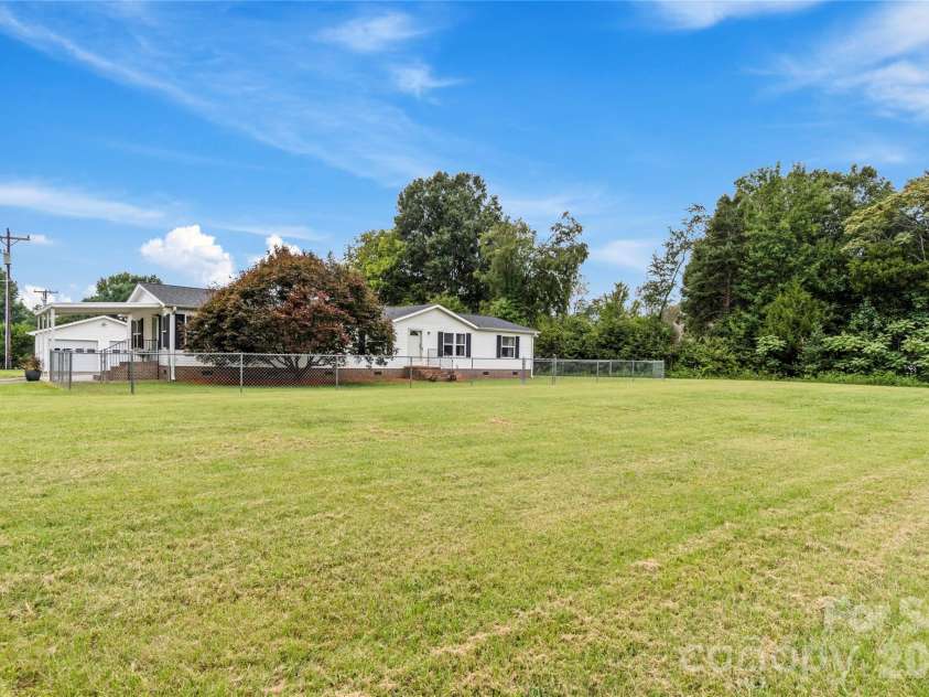 2167 US Highway 64 None, Mocksville, NC 27028.  MLS# CAR4419119, YatesRealty ID 47631. 