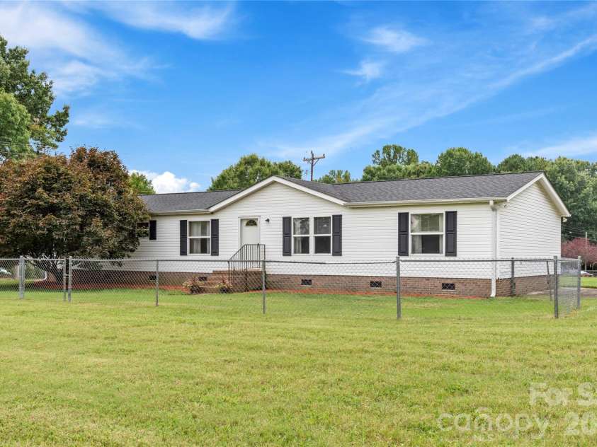 2167 US Highway 64 None, Mocksville, NC 27028.  MLS# CAR4419119, YatesRealty ID 47631. 