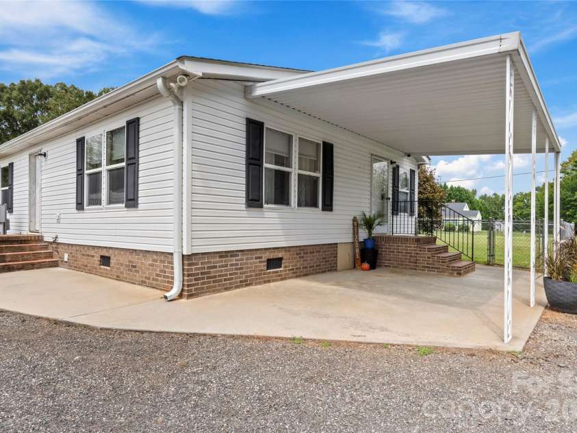 2167 US Highway 64 None, Mocksville, NC 27028.  MLS# CAR4419119, YatesRealty ID 47631. 