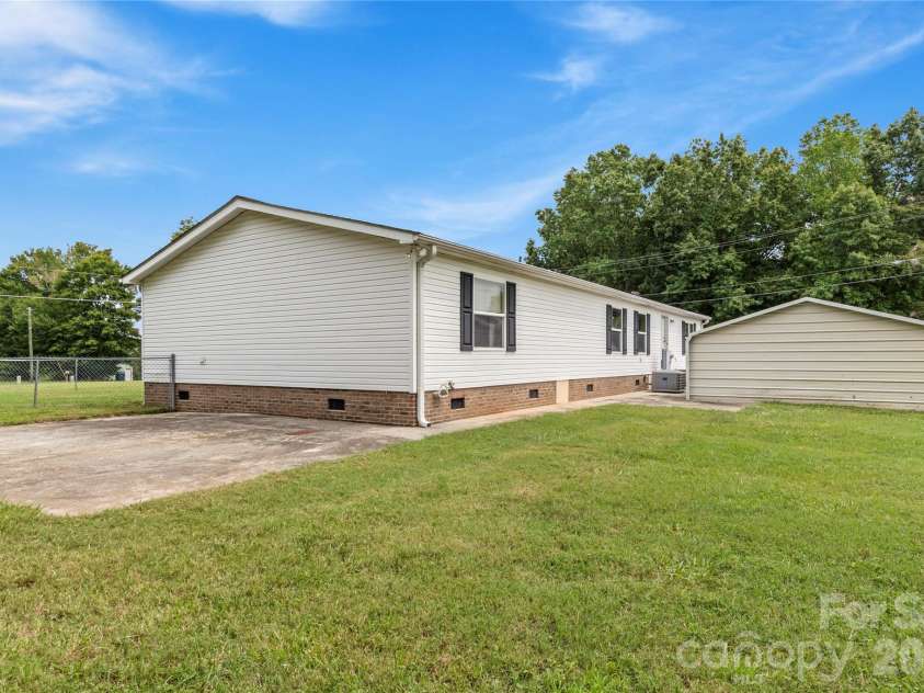 2167 US Highway 64 None, Mocksville, NC 27028.  MLS# CAR4419119, YatesRealty ID 47631. 