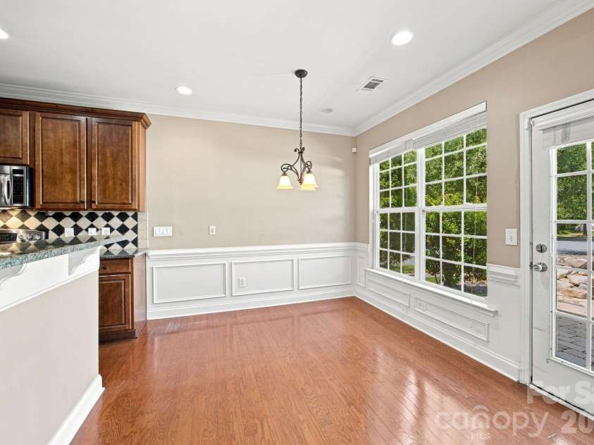 9770 Turning Wheel Drive, Charlotte, NC 28214.  MLS# CAR4418551, YatesRealty ID 47634. 