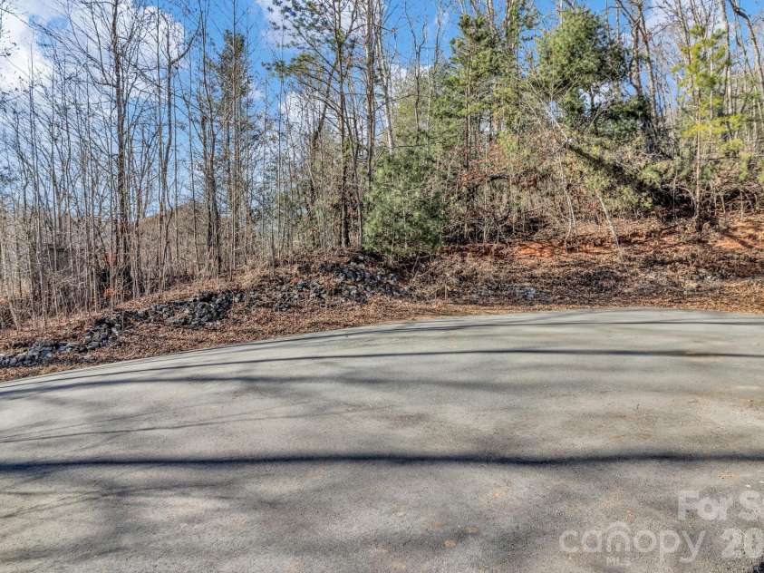 30 Pinners Cove Road, Asheville, NC 28803.  MLS# CAR4419302, YatesRealty ID 47636. 