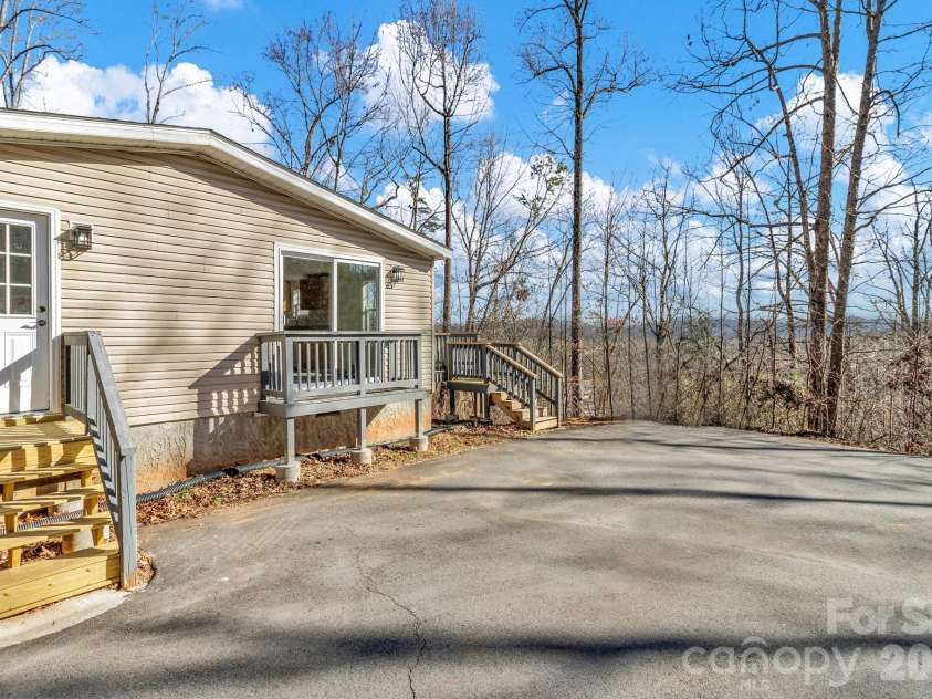 30 Pinners Cove Road, Asheville, NC 28803.  MLS# CAR4419302, YatesRealty ID 47636. 