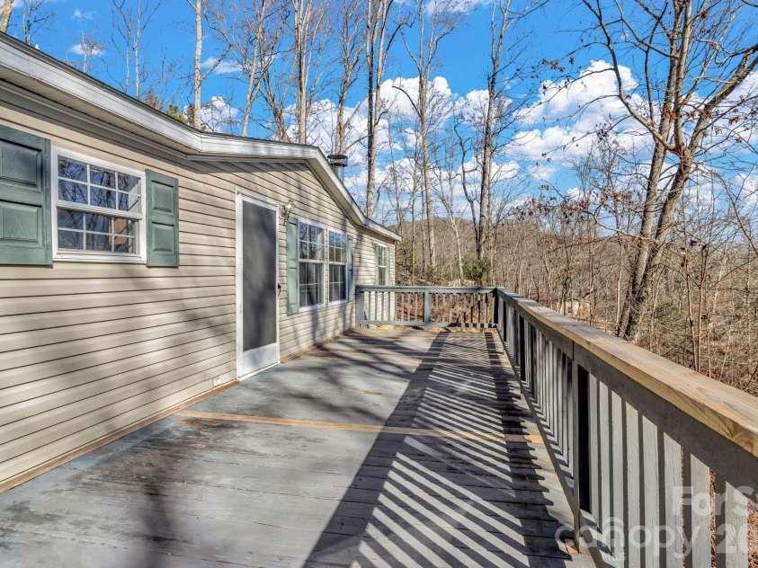 30 Pinners Cove Road, Asheville, NC 28803.  MLS# CAR4419302, YatesRealty ID 47636. 