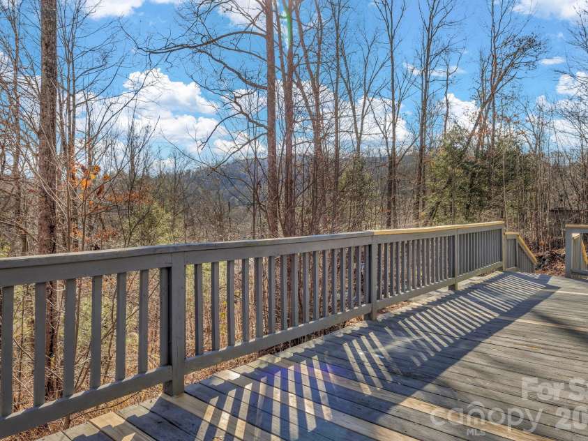 30 Pinners Cove Road, Asheville, NC 28803.  MLS# CAR4419302, YatesRealty ID 47636. 